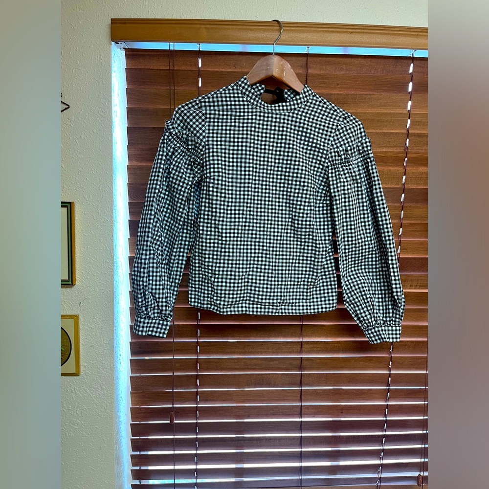 TopShop‎ Gingham Blouse Yoke Ruffled Long Sleeve Size 0